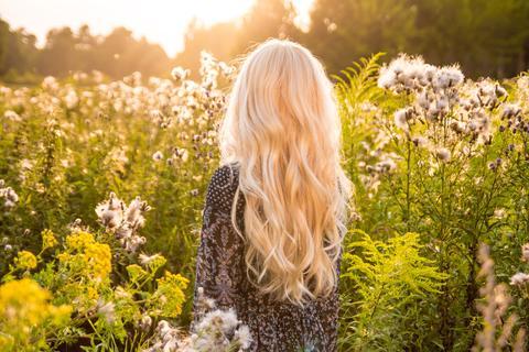 12 Impressive Benefits of Biotin (Vitamin B7)